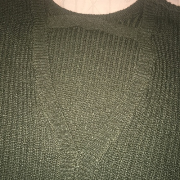 Sweater - Picture 4 of 6